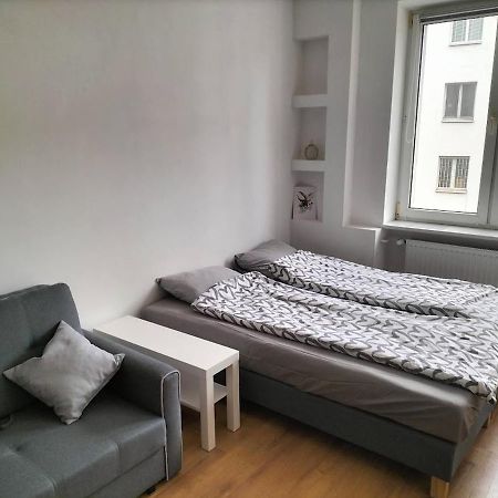 Apartament 2-3 Os Angorska Przy Stadionie Narodowym Warszawa Exteriör bild